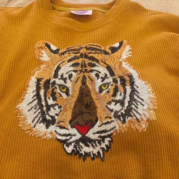Revolve Sparkle City Sequin Tiger Applique Crewneck waffle Sweater Mustard XS - Picture 2 of 4